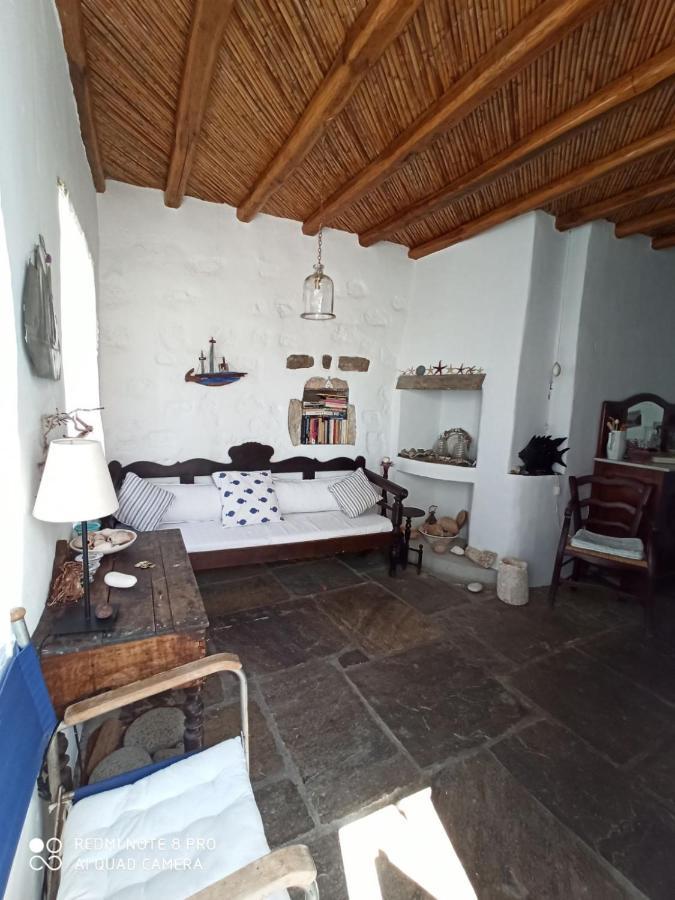 Traditional Stone House With Breathtaking View Serifos Town Exterior foto