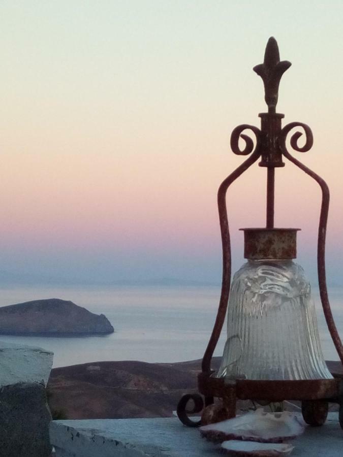 Traditional Stone House With Breathtaking View Serifos Town Exterior foto