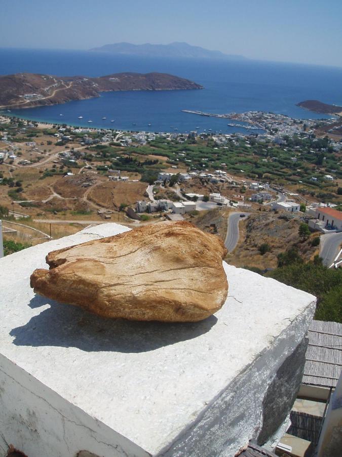 Traditional Stone House With Breathtaking View Serifos Town Exterior foto